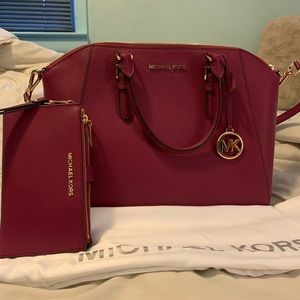 Micheal Kors satchel and matching wallet